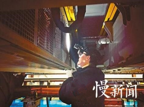 列车_副本.jpg