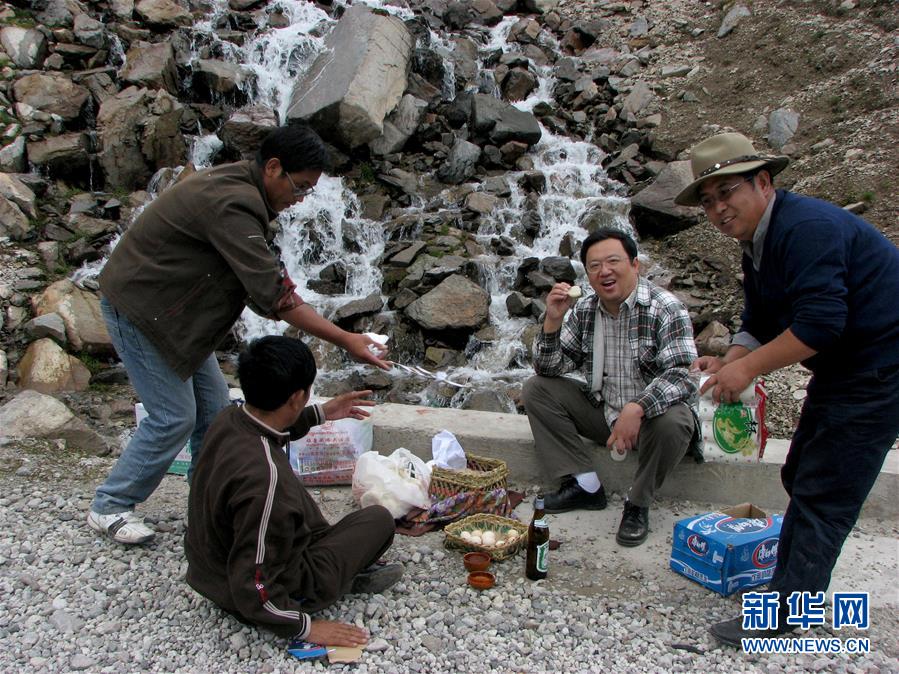 “精神珠峰”3.jpg