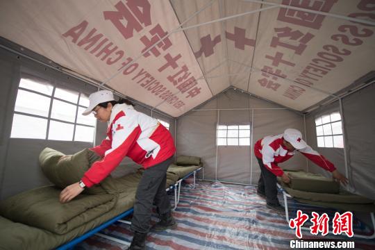地震救援演练.jpg