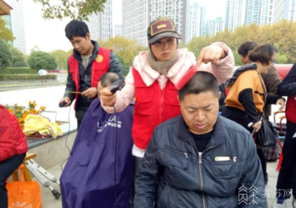 淮安聋哑志愿者3.jpg