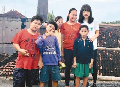 做公益的海归1.jpg