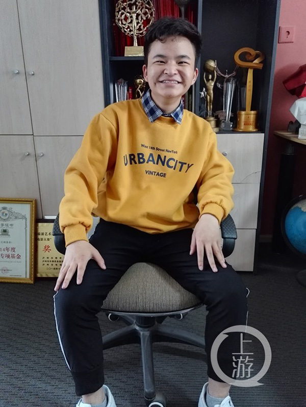 抗震小英雄林浩1.jpg