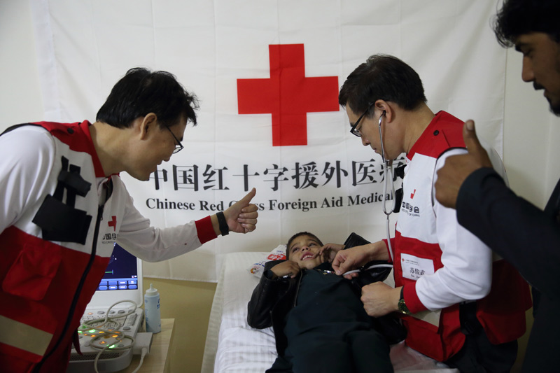 中国红十字援外医疗队4.jpg