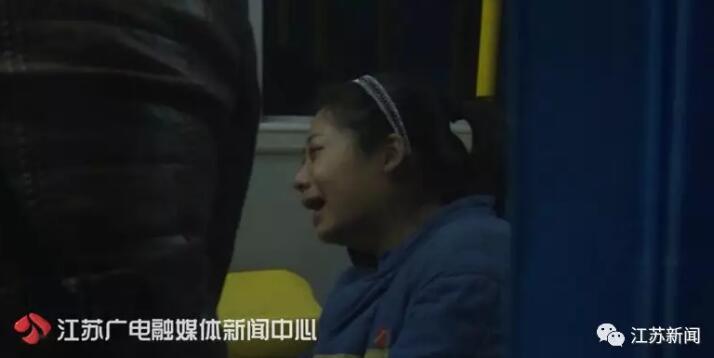 交司机猝死前努力拉手刹 4.jpg