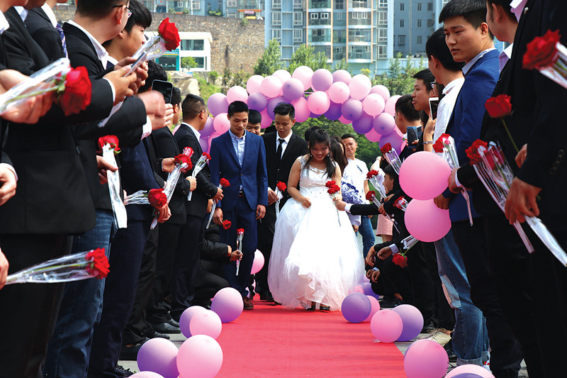 唯一班花“求婚”2.jpg