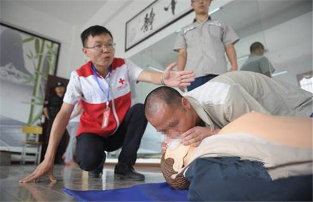 微信图片_20180704180106_副本.jpg