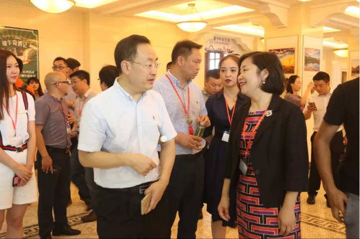遵义市贫困家庭6.png