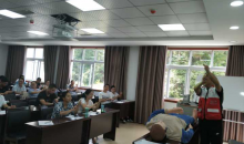 遵义市湄潭县红十字会应急救护走进县委党校为青干班学员讲授应急救护知识和急救技能