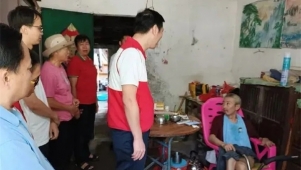 海南琼中黎族苗族自治县红十字会情暖重度残疾人 爱心纸尿裤传递人道关怀