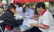 盘州市红十字会联合盘州市中心血库开展“三献”志愿服务宣传活动