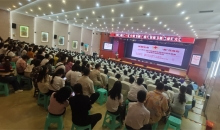 镇宁：红十字力量为马拉松赛事保驾护航