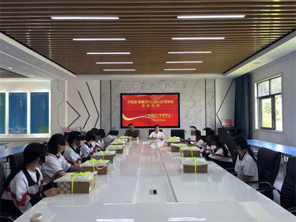d57a1ab84bb3875e4018e55054dc9a14.jpg