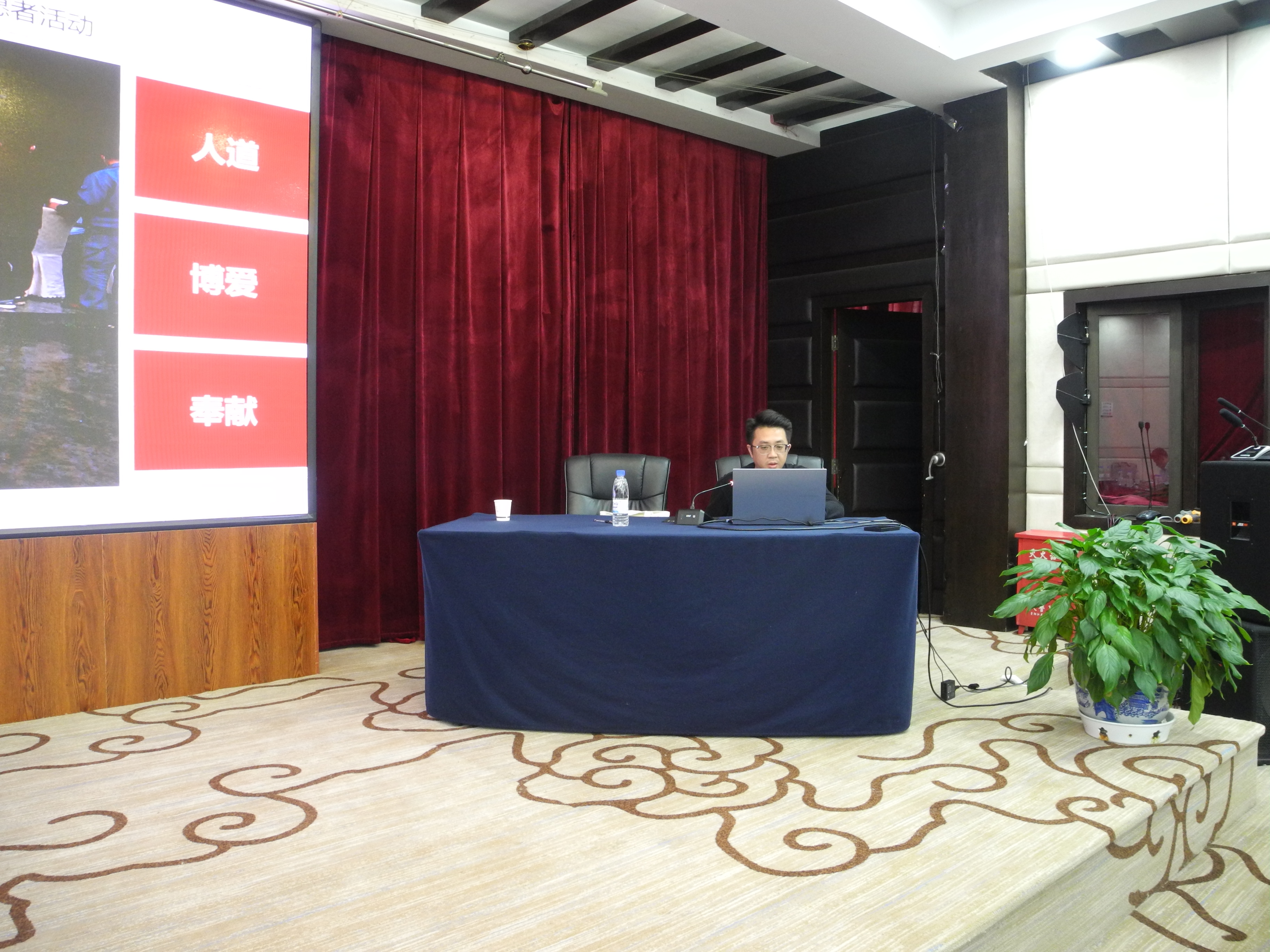d8114418798ecab37b46abead80db900.JPG