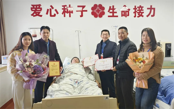 ff82731f320d55c0837abfa3a4cf2cbe.jpg