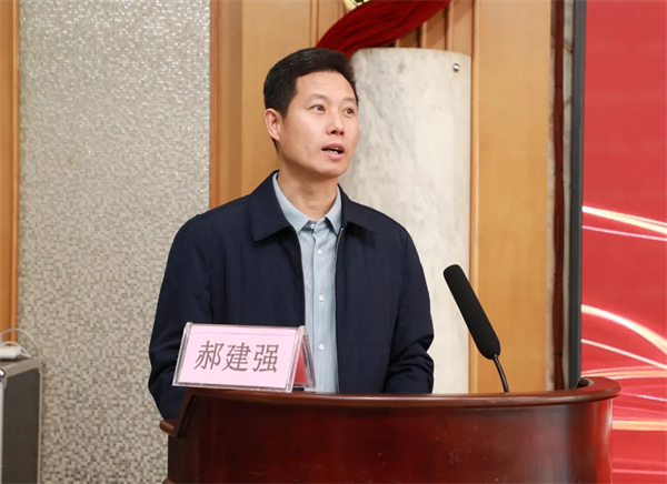 fe1cdac49f57d3e6a09d4dc7039a73b6.jpg