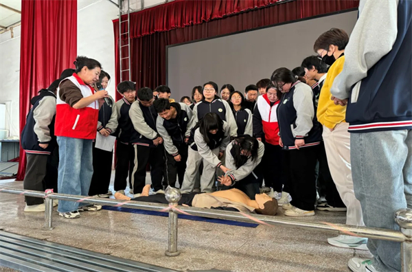 07cafa29b74a24cdf30a3562c7771a0b.jpg