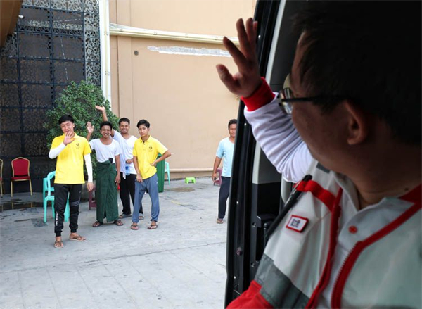 d1589686111fb7b456dac8278f7649db.jpg