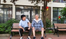 用青春守护“夕阳红”：更多中国年轻人投身老年护理事业