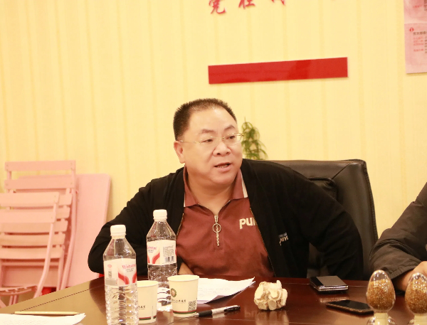 a362be3d561c9c38f9b82e25961ee648.jpg
