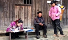 代曦：把群众当亲人 做“闺女式”扶贫干部