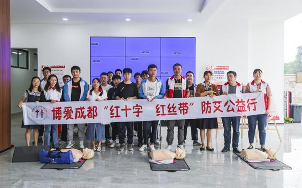 c8608bc18396eadc0874cf3d371d2a37.jpg