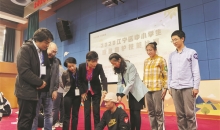 伴我成长！让红十字旗帜在校园高高飘扬