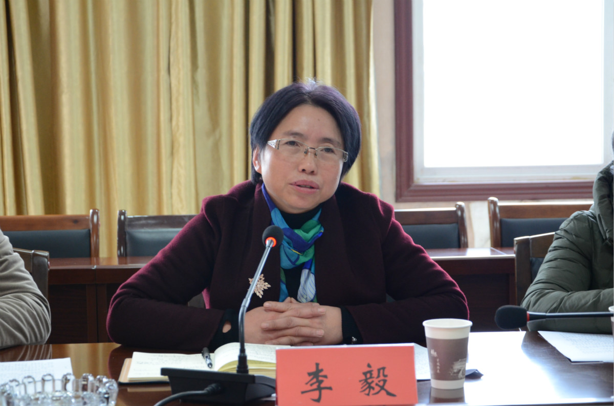 4 福泉市人民政府副市长,市红十字会会长李毅_meitu_8.jpg