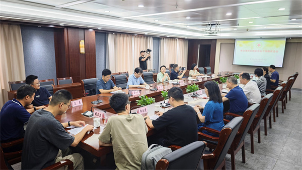 一起启程，为了重新点燃那束生命的光