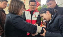 湖北省赤壁市高速站所工作人员集中学习现场救护知识